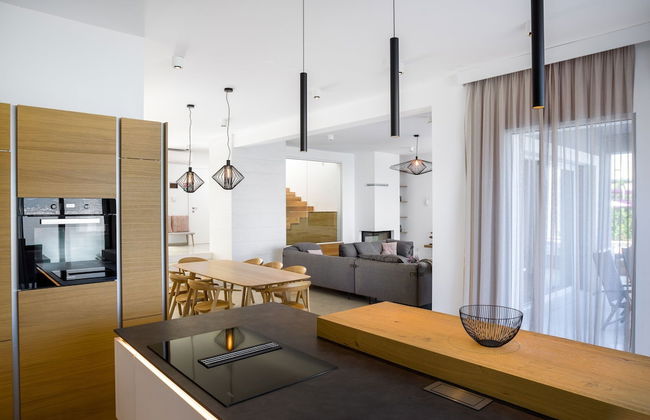 Beachfront Villa Grey Martini with Pool - Foto 15