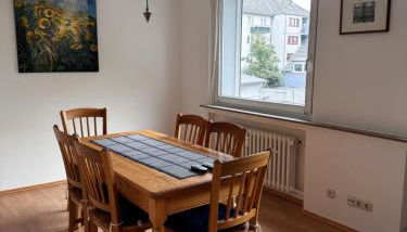 Große Wohnung verkehrsgünstig im Zentrum Duisburgs - Foto 3