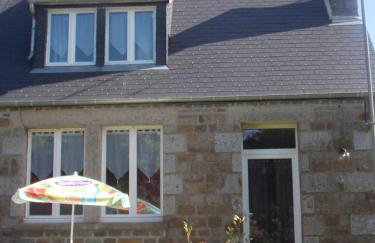 Maison charmante à Sourdeval avec jardin clôturé - Foto 1
