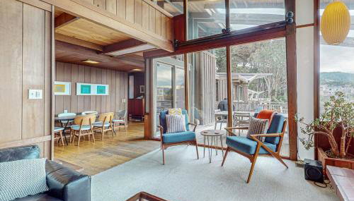 Oceanfront Elk House Bluff View Deck Near beach - Foto 5