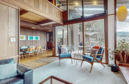 Oceanfront Elk House Bluff View Deck Near beach - Foto 5