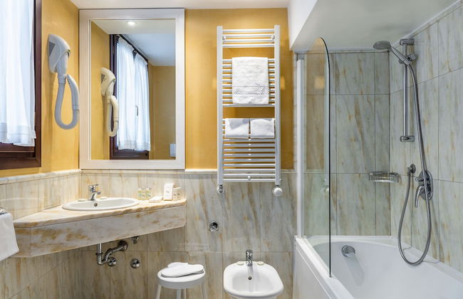 Locanda Sant'Agostin - Photo 24