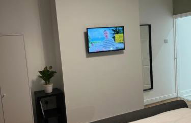 Comfortably furnished 2 bedroom home in Bolton - Foto 3