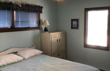 Great Value - Oceanside Raised Ranch Location Is Perfect For Walking To Beach, Restaurants, Pizza, Ice Cream Or Coffee 13419 - Foto 7