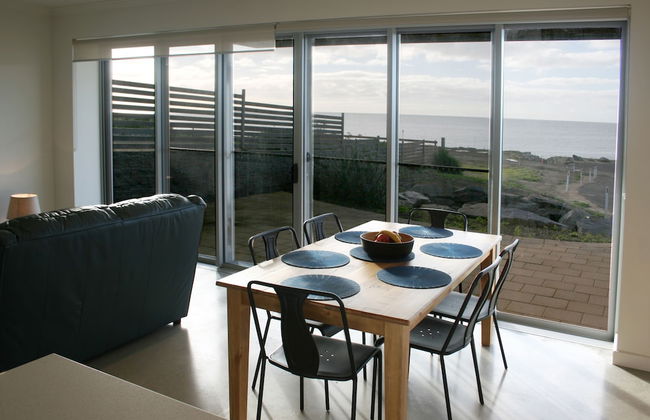 Penneshaw Oceanview Apartments - Photo 9