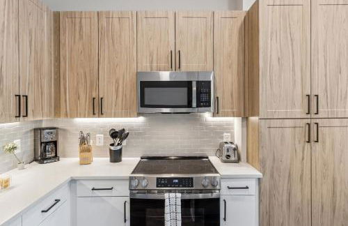 Travel Nurse Favorite - 30 plus Day Friendly - Foto 11