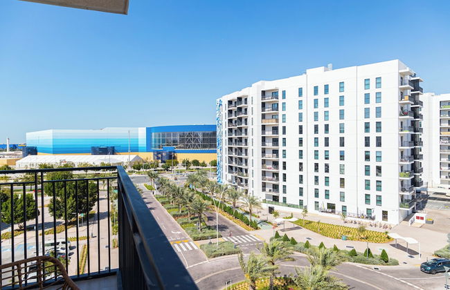 Bloomfields Modern STU in Waters Edge - Photo 10