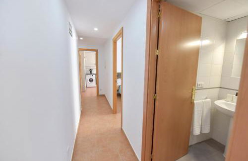 New Premium Apartment - Free Parking & Pools - Photo 22