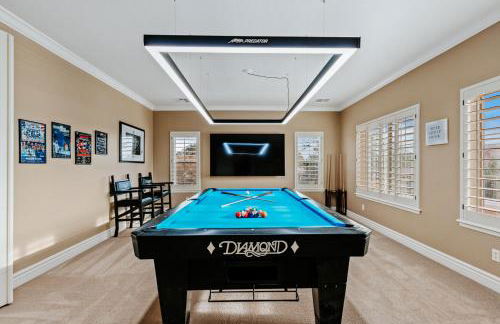 Luxury Retreat with Heated Pool & Hidden Game Room home - Photo 30