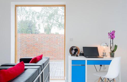 King Bed Joy Lane, Chichester near Goodwood - Foto 30