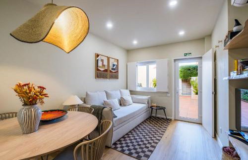 Charming Two Bedroom House with Private Pool near the Beach Cascais and Lisbon - Foto 4