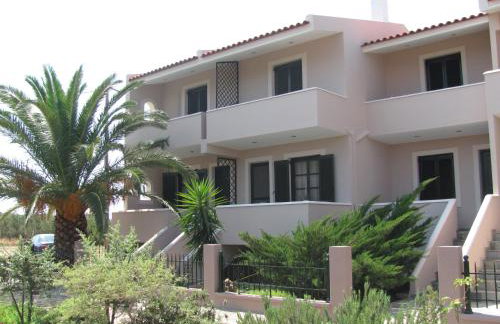 Lakonia Bay Apartments - Photo 5