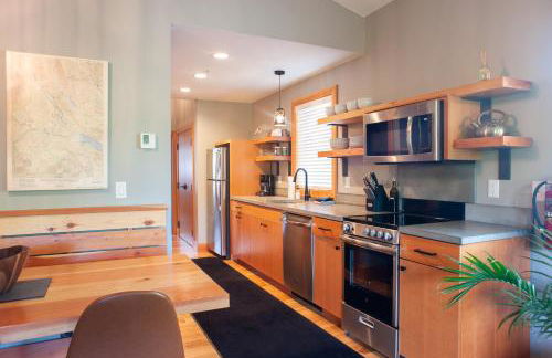 The Suites on Main - Foto 47