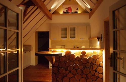 Fachwerkhaus mitten in der Natur - Foto 6