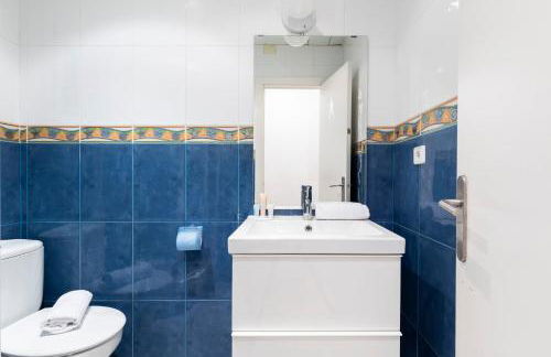 The Camp Nou FCB Apartment - Photo 32