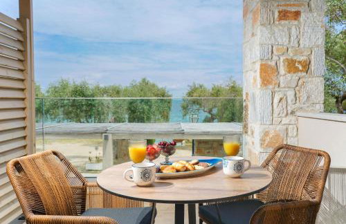 Villa Teresa Luxury Suites - Photo 18