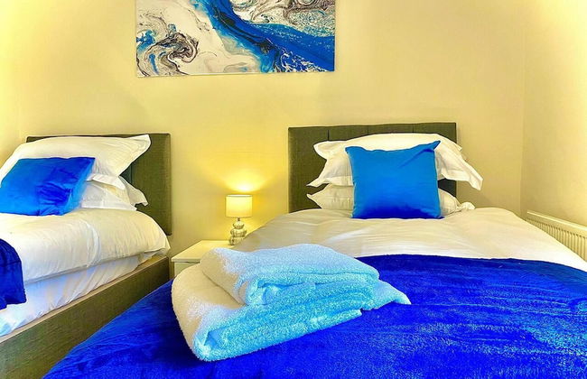 Stunning 3-bed House in Bedford, Quiet Location - Foto 3