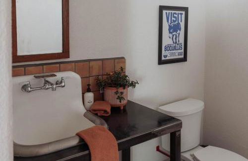 Large West Texas Suite at Iconic Property - Foto 11