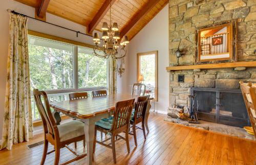 Getaway with Guest House - 6 Mi to Lake Glenville! - Foto 5