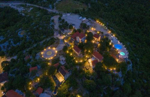 Rustical Resort Kokori i with Shared Outdoor Swimming Pool - One Bedroom Apartment with Terrace - Foto 36