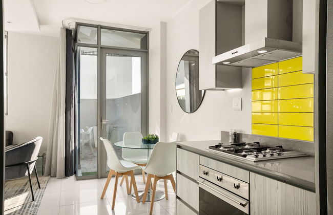 The Median Apartments - Photo 33