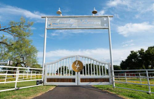 Dog-Friendly Texas Ranch with Patio, Horses On-Site - Foto 32