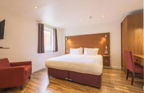 Holyrood Aparthotel - Photo 16