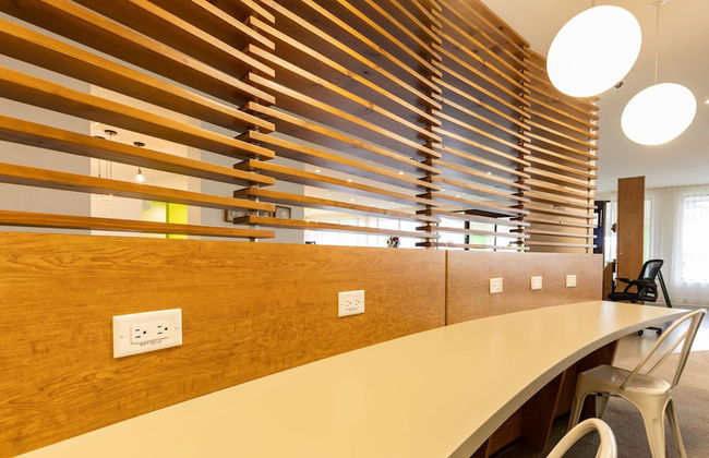 Entire Studio With Free Shuttle to Disney - Foto 34