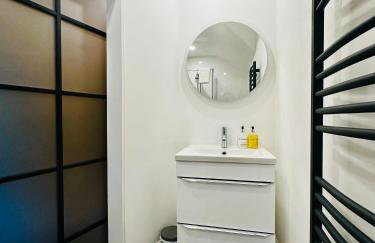 3 West End Boutique Apartment - Photo 21