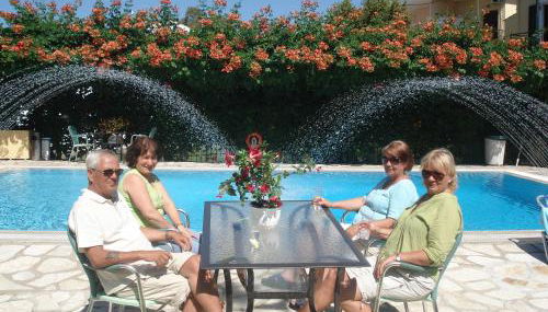 Kalypso Gouvia - Photo 4