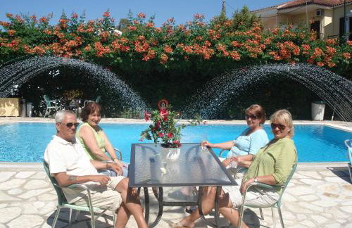 Kalypso Gouvia - Foto 4