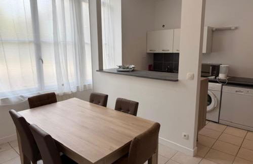 OULLINS T3 COSY 70M2 - 6 Pers 2 Chambre - 2 Mezzanines Métro & centre à Pied - Foto 36