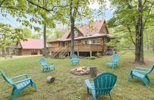 Wooded Retreat with game area and hot tub - Foto 2