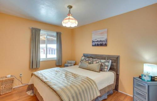 Montrose Family Home with Yard and Fruit Trees! - Foto 19