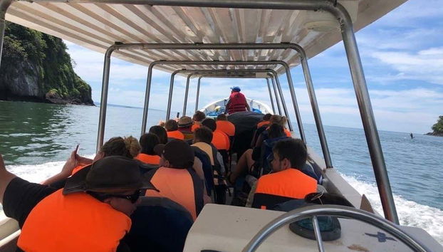 Traslado hasta La Unión en lancha rápida por el Golfo de Fonseca - Foto 5, Admirando el bello paisajes que nos rodea