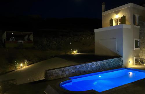 Stelios-Korina Villa with Pool and Stunning View in Syros Posidonia - Photo 30