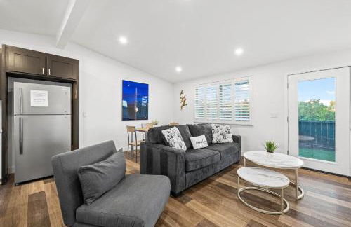 Dog-Friendly House with Hot Tub, AC, Game Room - Photo 31