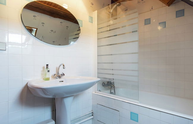 Charming Holiday Home in Montrichard With Pool - Foto 44