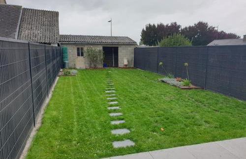 Maison de ville située à 8 kms du Mont St Michel - Foto 25