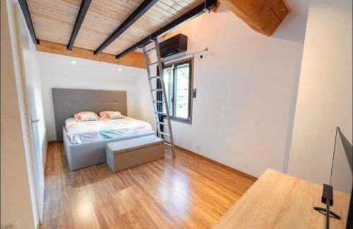 Maison cosy en montagne avec piscine chauffée - Foto 24