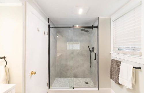 Newly Renovated 3BR Country Oasis Near Conway Lake - Foto 10