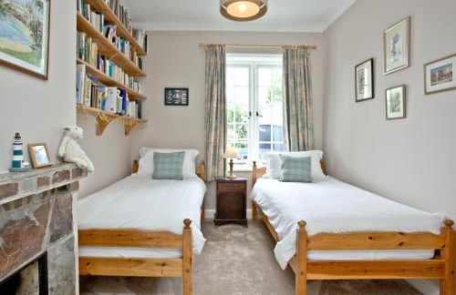 Cregoes, Mylor - Bungalow - Riverview - Free Parking & WiFi - Pet friendly - Foto 8