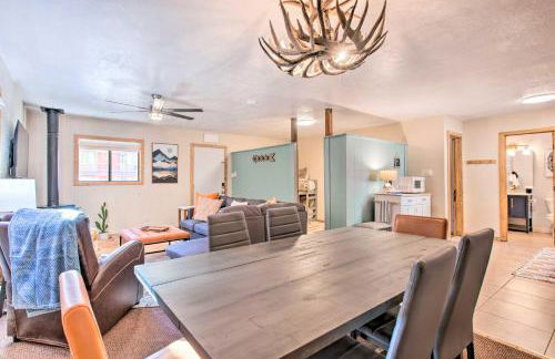 Red River Retreat Walk to Lifts, Mtn Views! - Foto 8