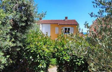 Yellow submarine - whole house - Foto 24