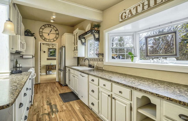 4brping Pongnearby Parksbasket Ball - Photo 1