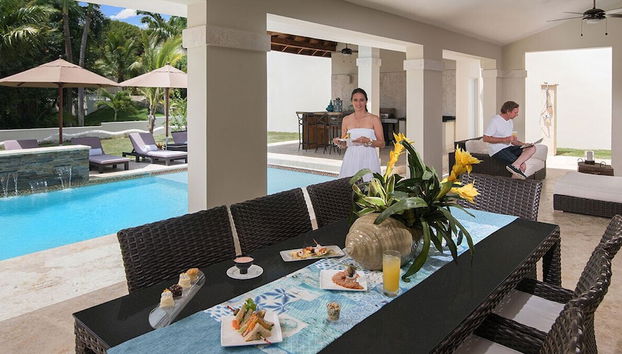 Servicio de comidas en la habitación