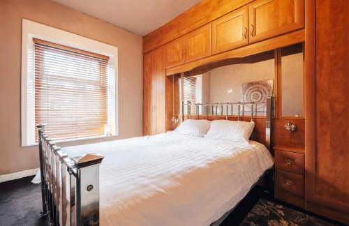 Luxury Unique Townhouse with Hottub & Pizza Oven - Foto 22