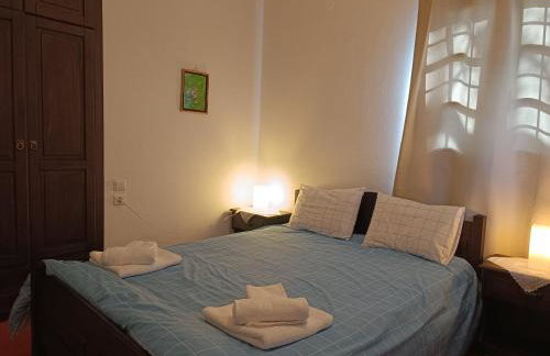 Άνετος χώρος με parking, αυλή και θαυμάσια θέα - Foto 25