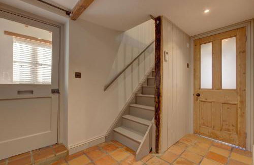 The Flints - Photo 11