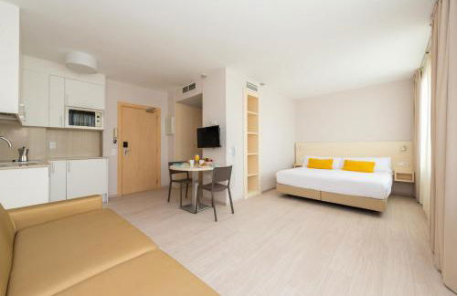 Atenea Park - Suites Apartments - Photo 136